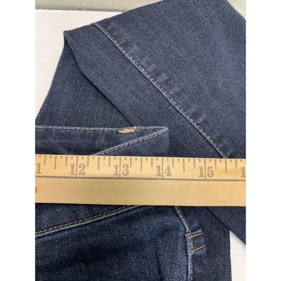 1822 Denim Jeans Women’s Size 6 Cut off Raw Hem Medium Wash - Picture 5 of 7